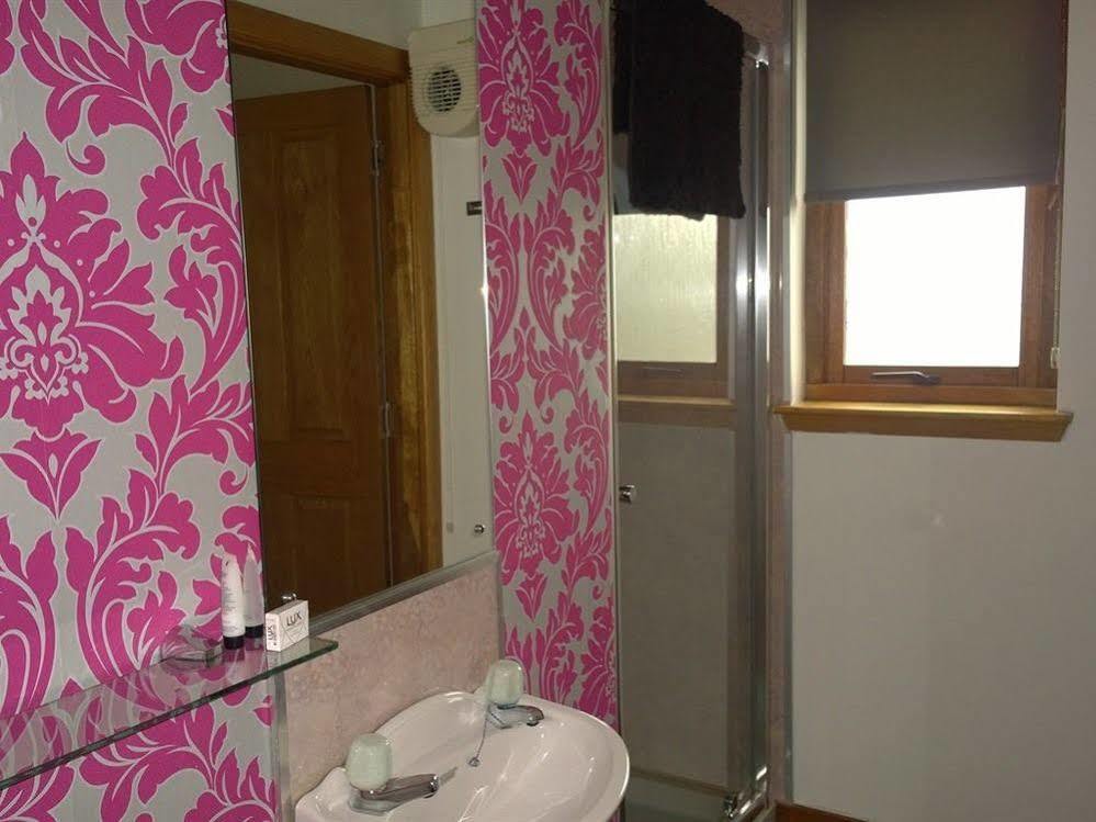 Westview House Bed & Breakfast Инвернес Екстериор снимка